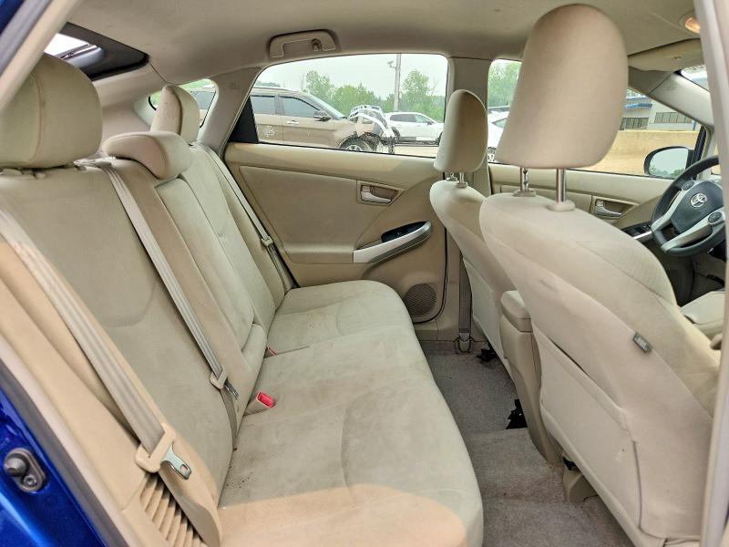2010 Toyota Prius ii
