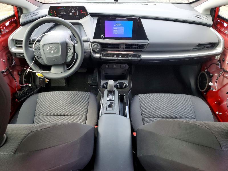2026 Toyota Prius le