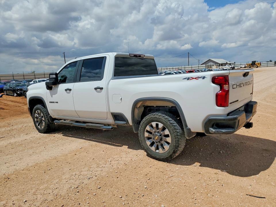 2022 Chevrolet Silverado K2500 Custom