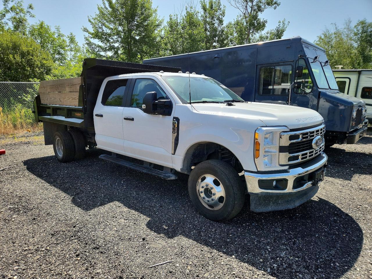 2024 Ford F350 Super Duty Dump Truck