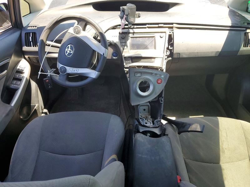 2013 Toyota Prius Three