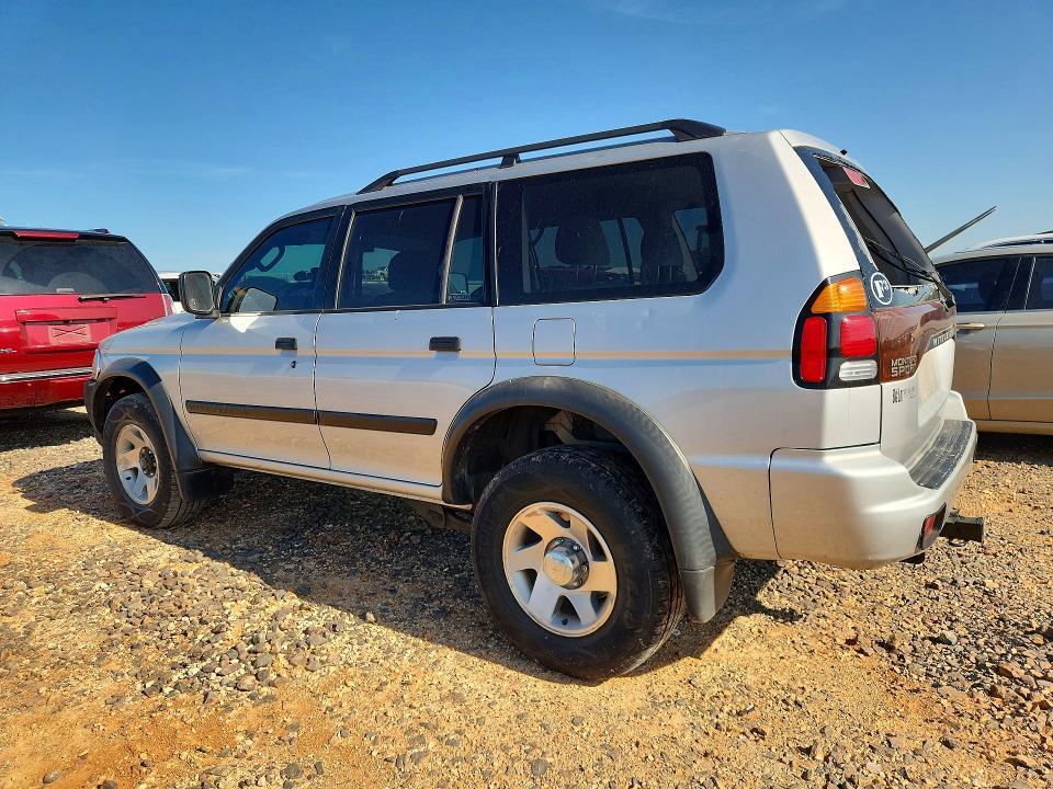 2003 Mitsubishi Montero Sport es
