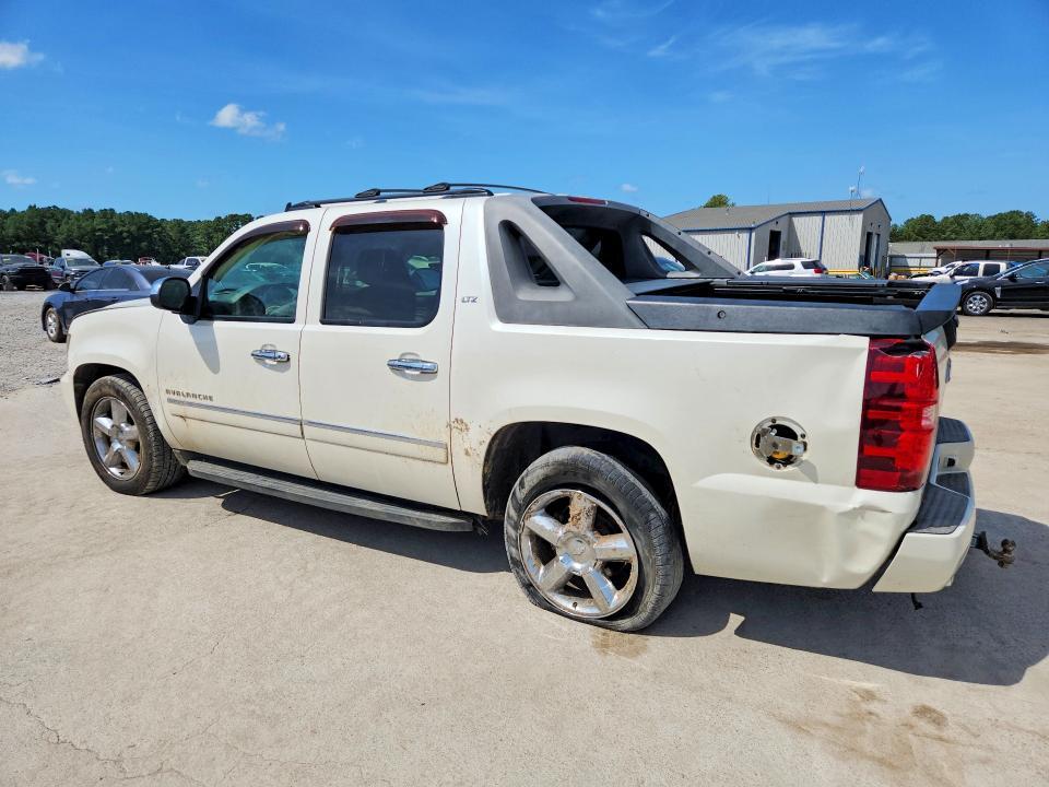 2011 Chevrolet Avalanche LTZ