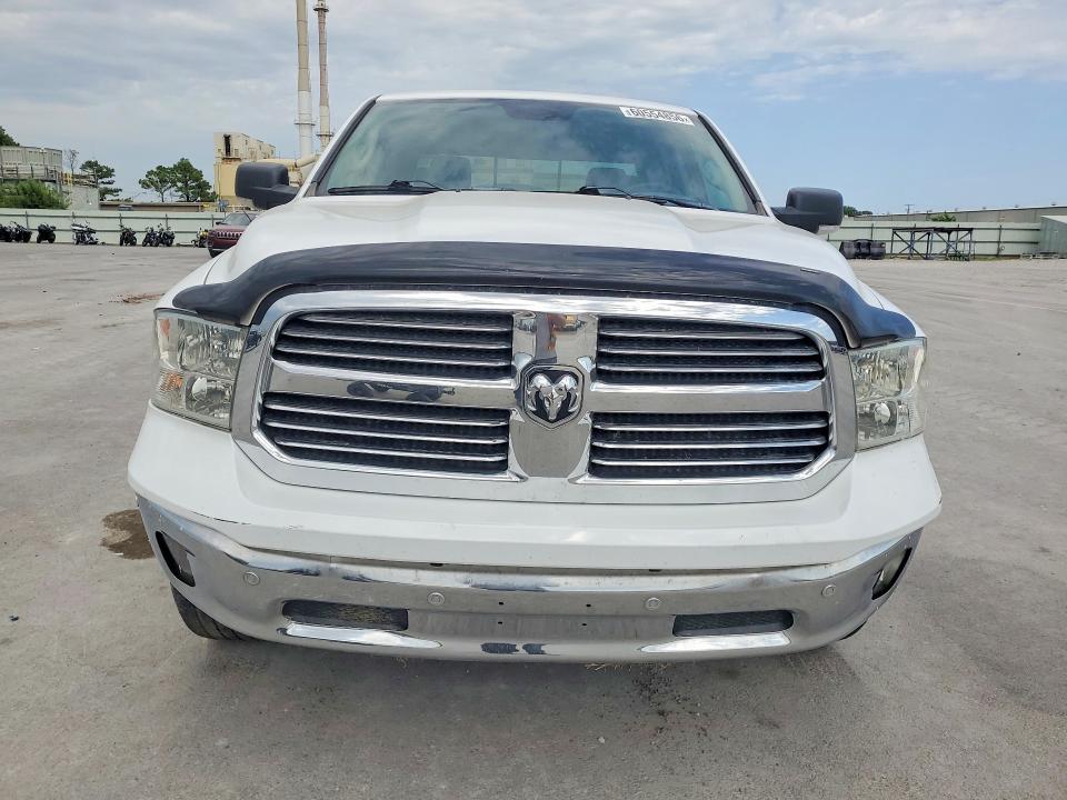 2017 Dodge RAM 1500 SLT
