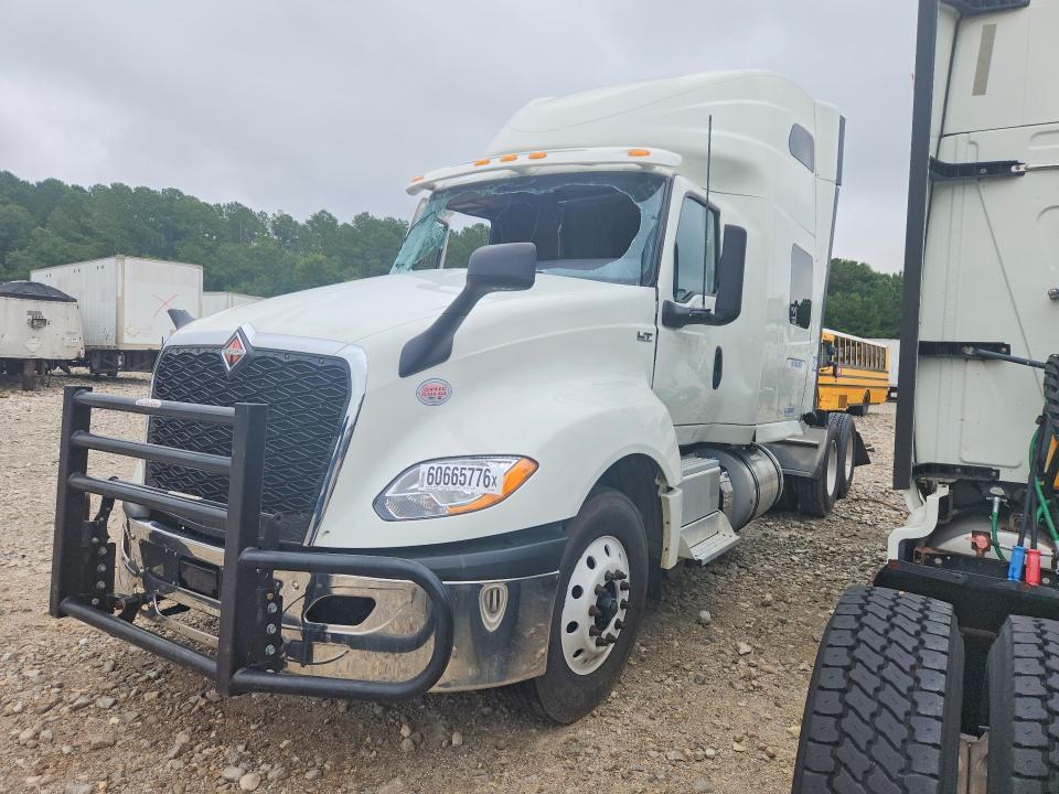 2025 International LT625