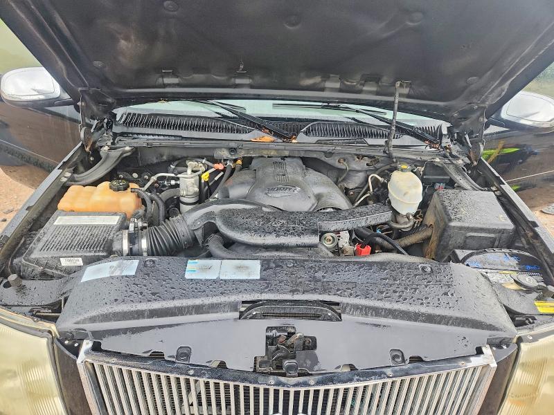 2004 Cadillac Escalade Luxury