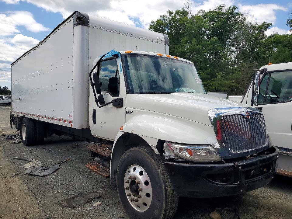2021 International MV607 BOX Truck
