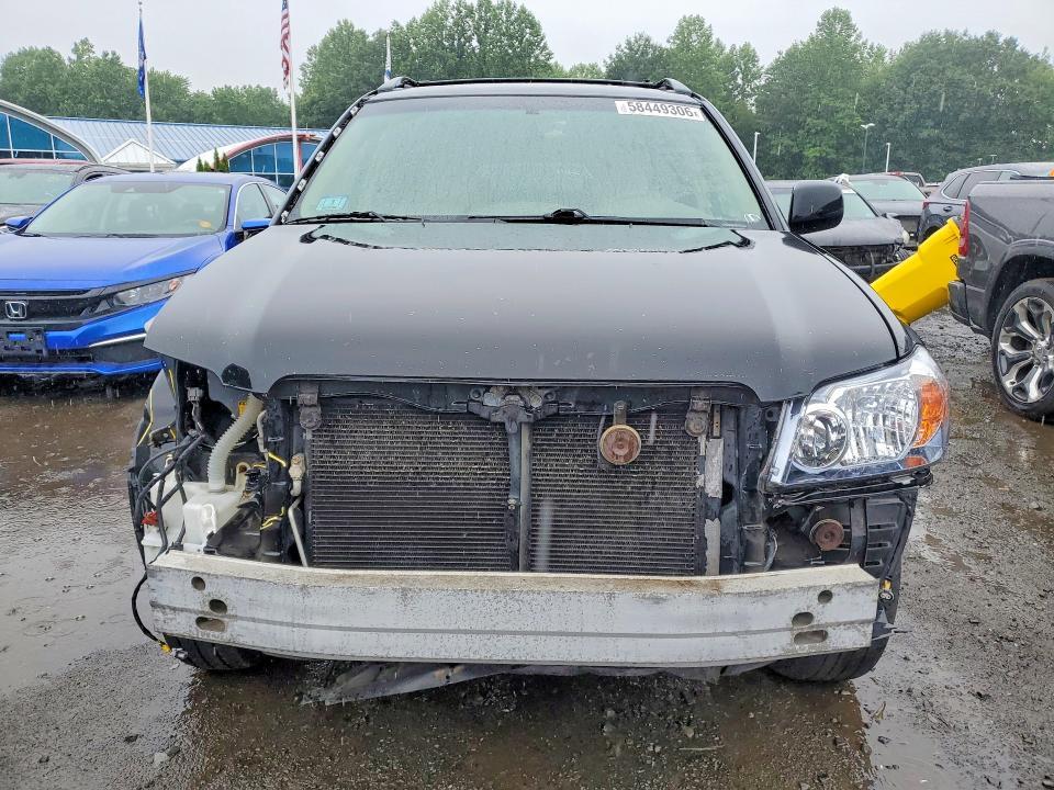 2004 Toyota Highlander Base