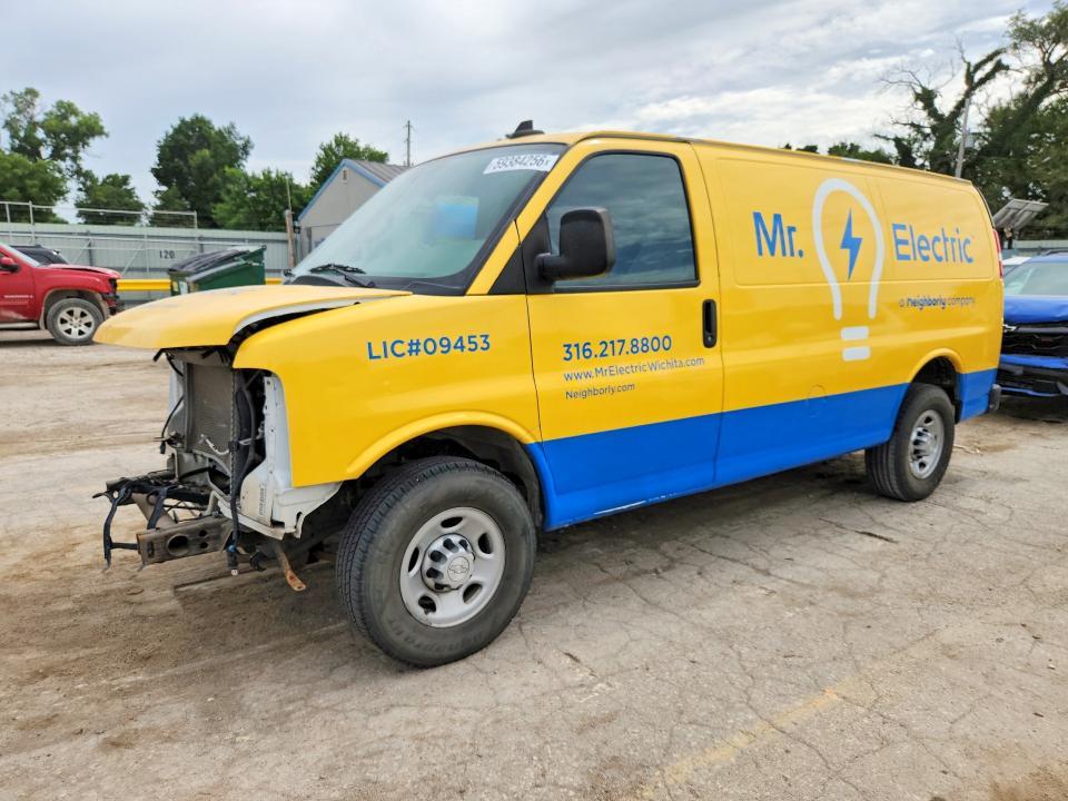 2016 Chevrolet Express 2500 Cargo Delivery van