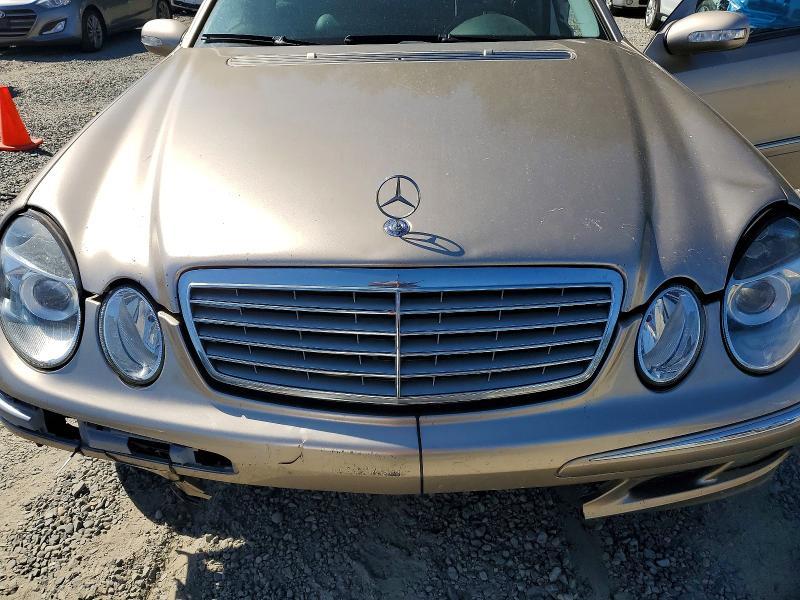 2004 Mercedes-Benz E 320