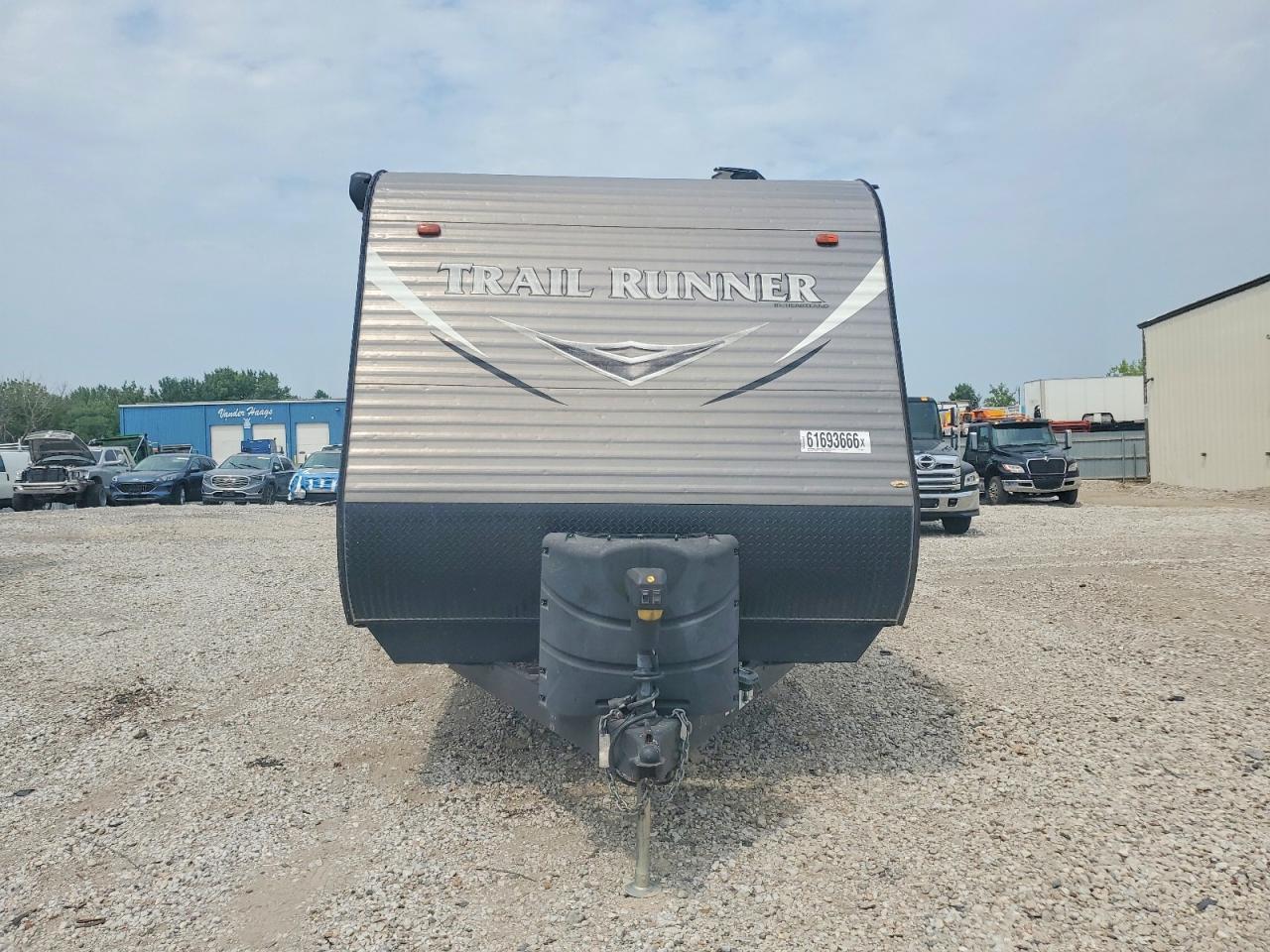 2017 Trailers 2017 Heartland Trail Runner Camper