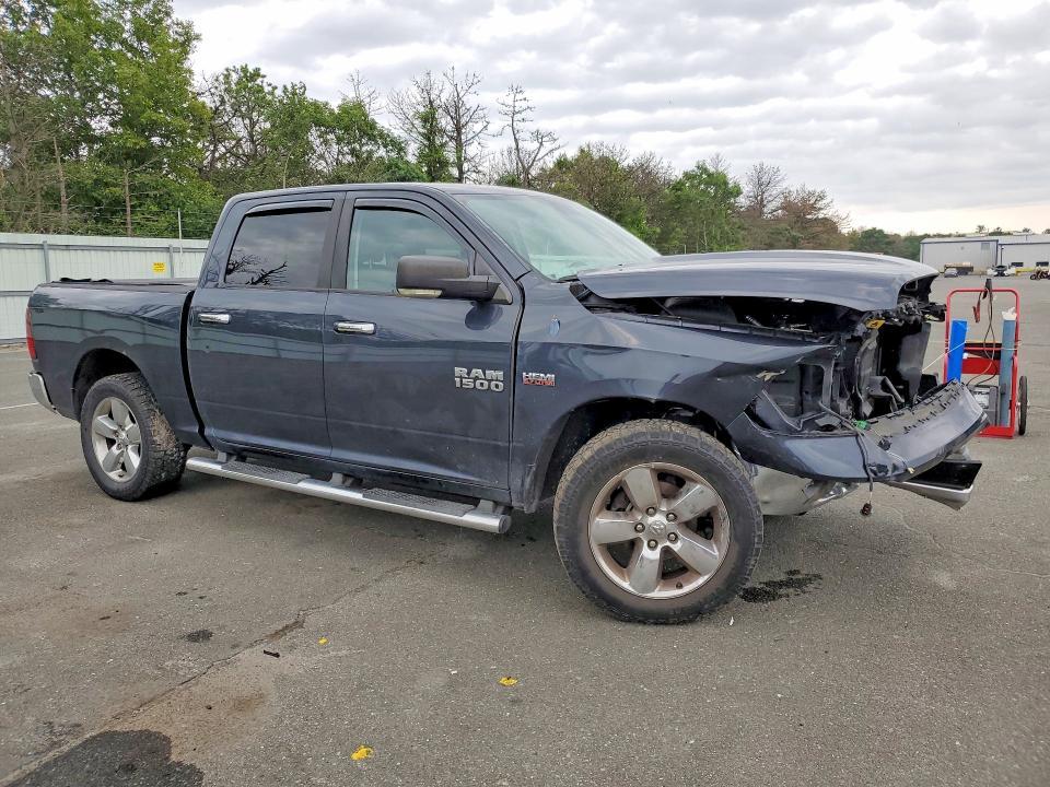 2013 Dodge RAM 1500 SLT