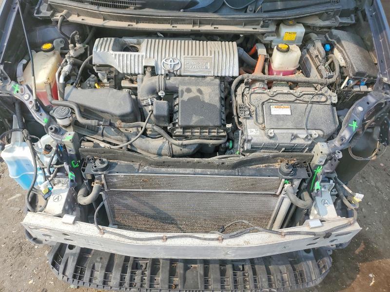 2013 Toyota Prius Plug-in Hybrid Base