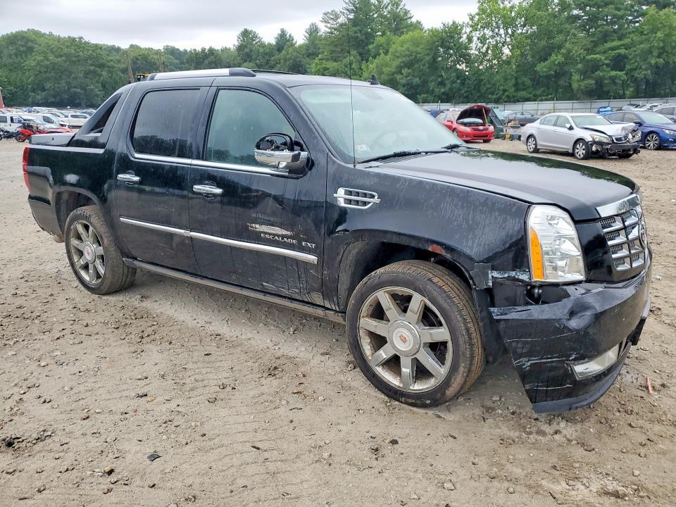 2013 Cadillac Escalade EXT Premium