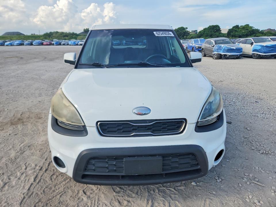 2013 KIA Soul Base