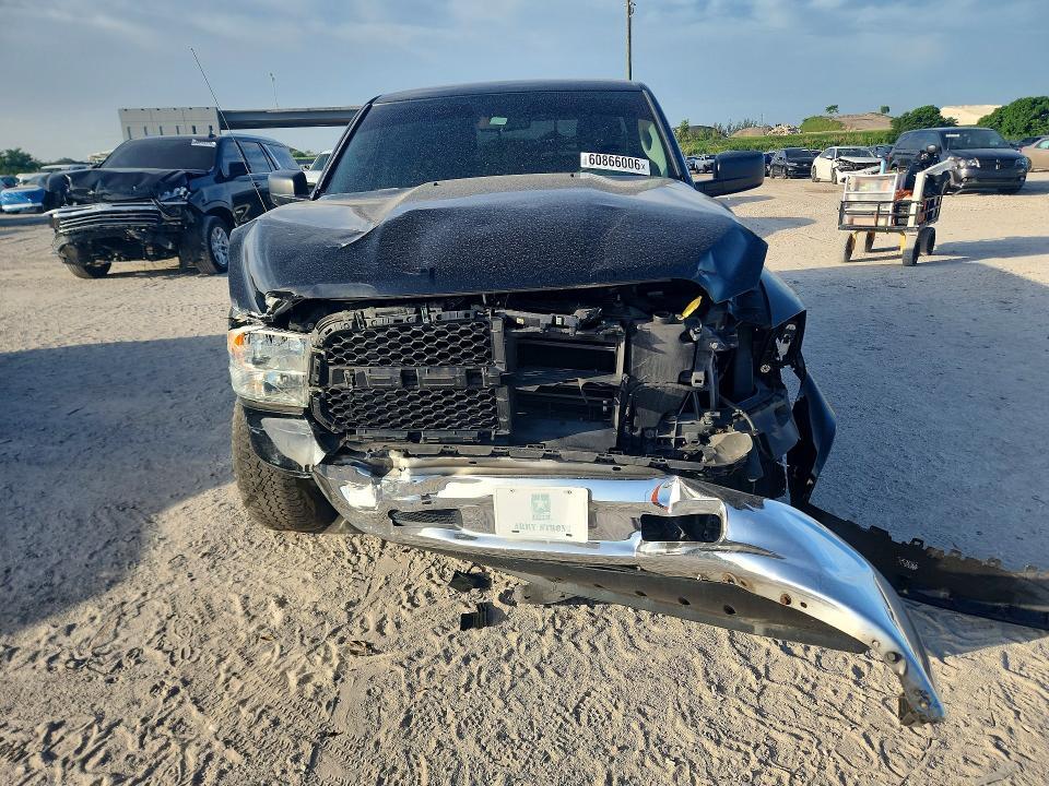 2014 Dodge RAM 1500 SLT