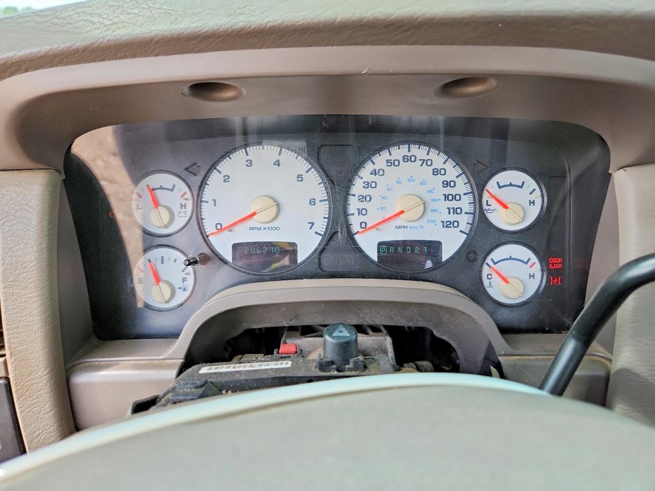 2005 Dodge RAM 1500 ST