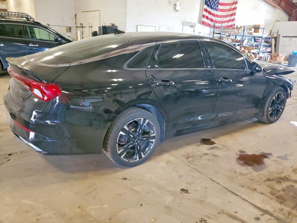 2022 KIA K5 gt Line