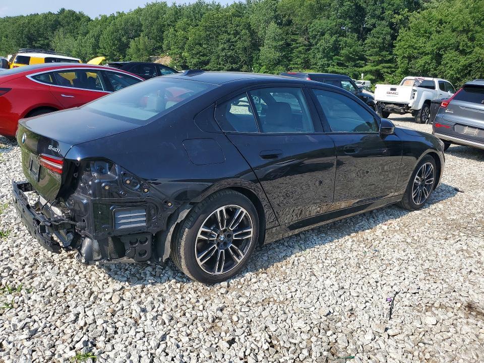 2025 BMW 540 xi