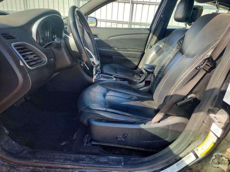 2013 Chrysler 200 Limited