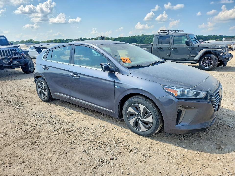2019 Hyundai Ioniq sel