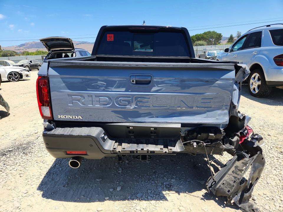 2025 Honda Ridgeline Black Edition