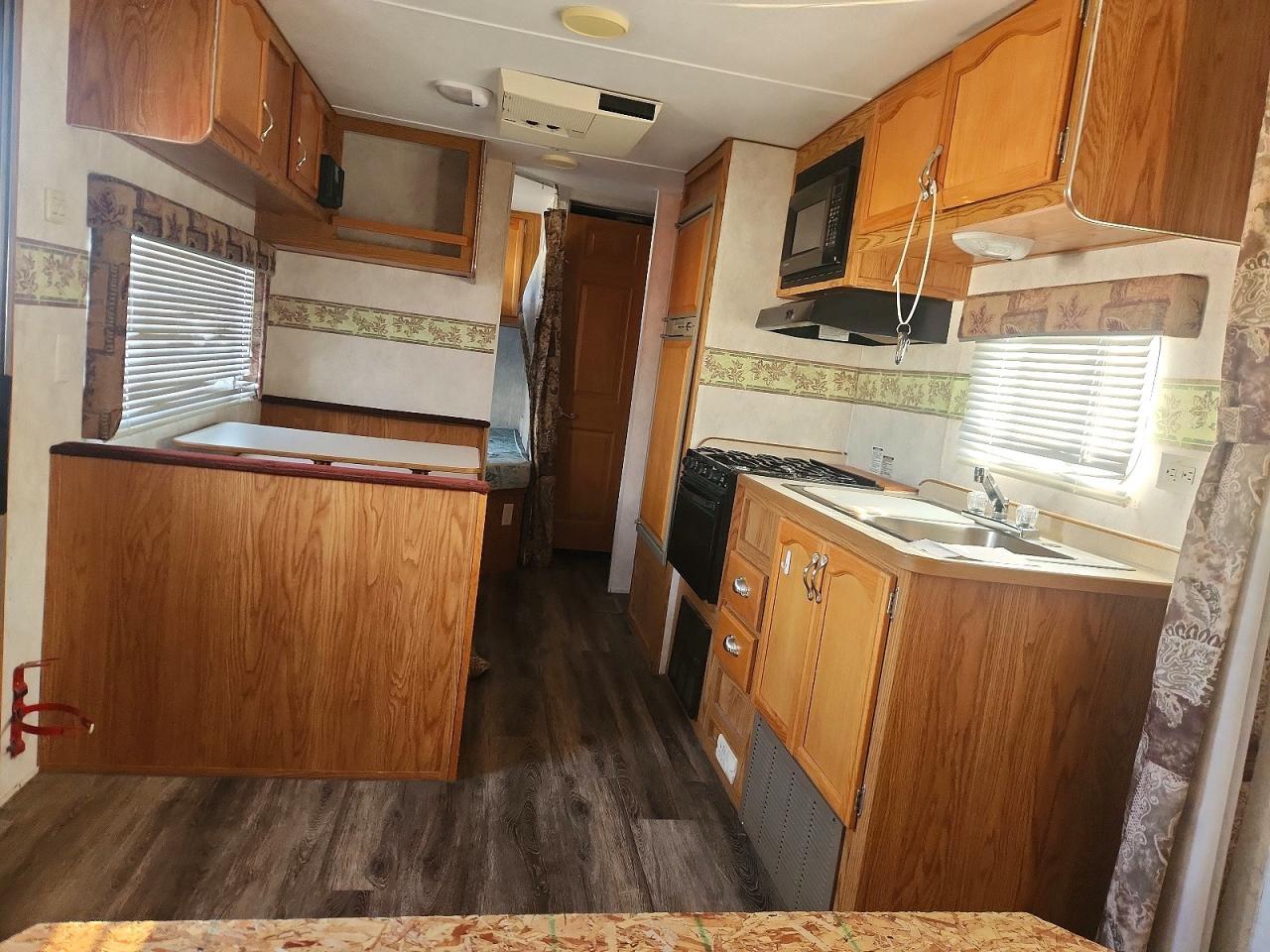 2004 Gulf Stream Kingsport Camper