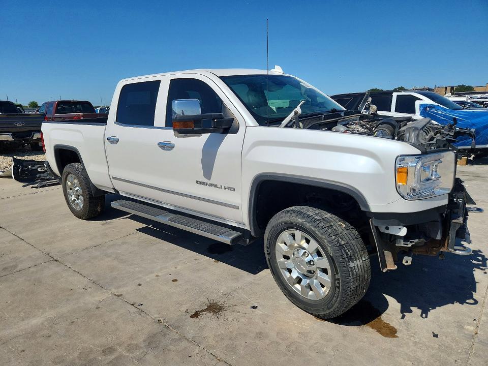 2019 GMC Sierra K2500 Denali
