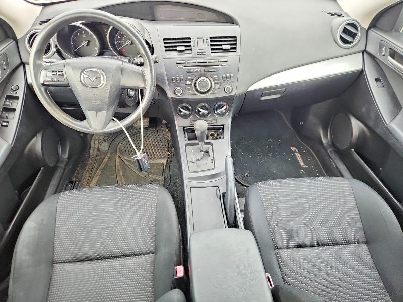 2013 Mazda 3 I