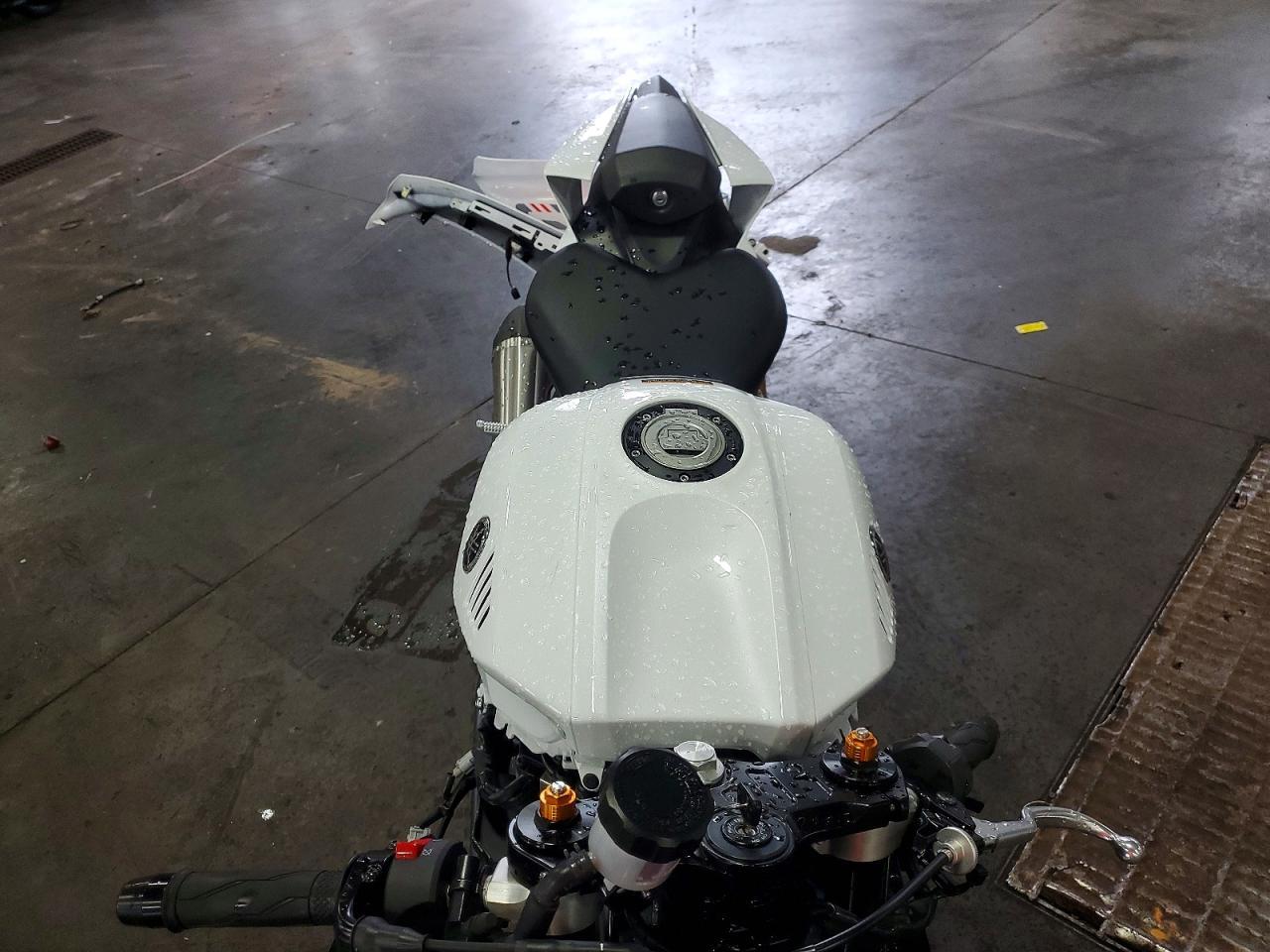 2023 Yamaha YZFR7