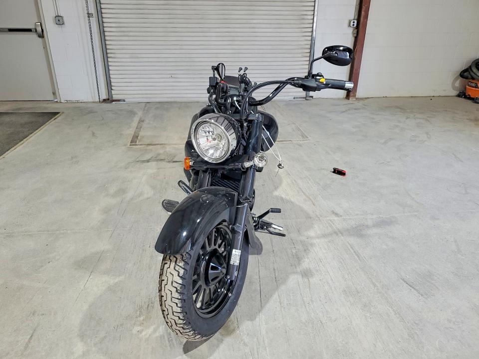 2014 Suzuki Vl800 t