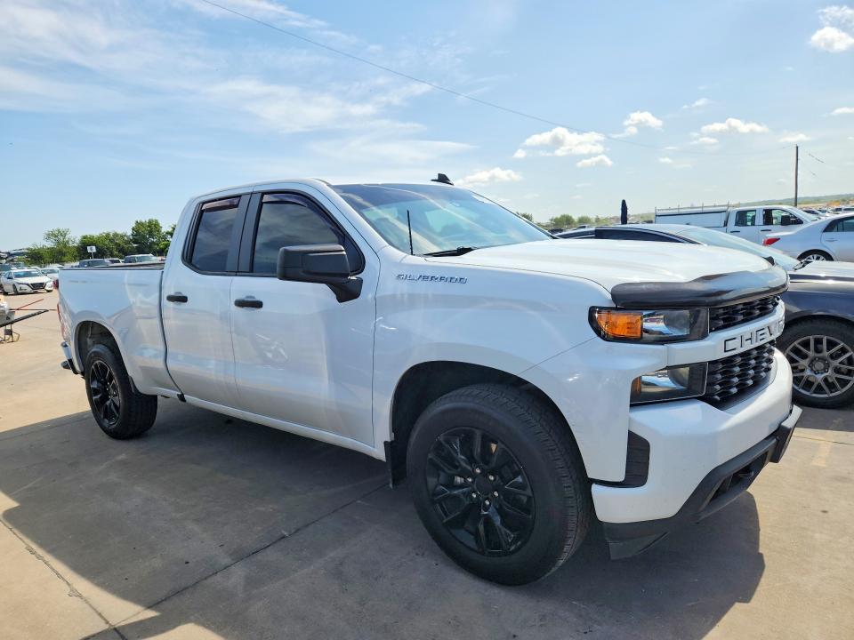 2021 Chevrolet Silverado C1500 Custom