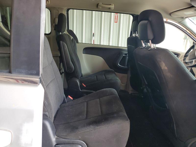 2012 Chrysler Town & Country Touring
