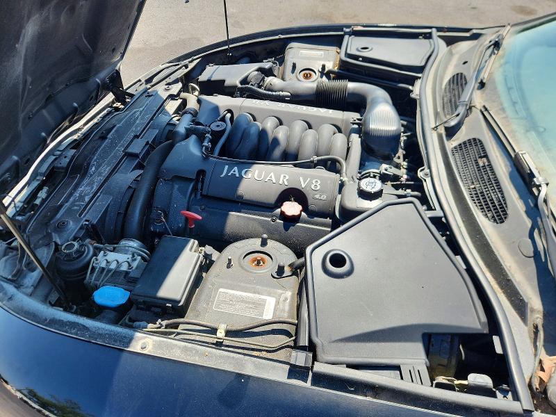 1999 Jaguar XK8