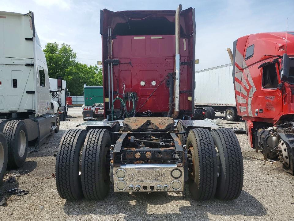 2014 International Prostar Semi Truck