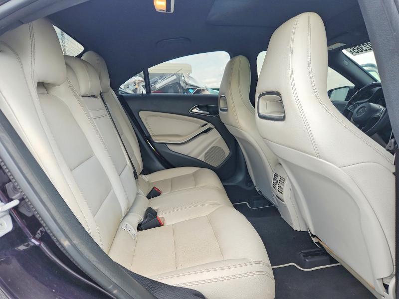 2016 Mercedes-Benz CLA