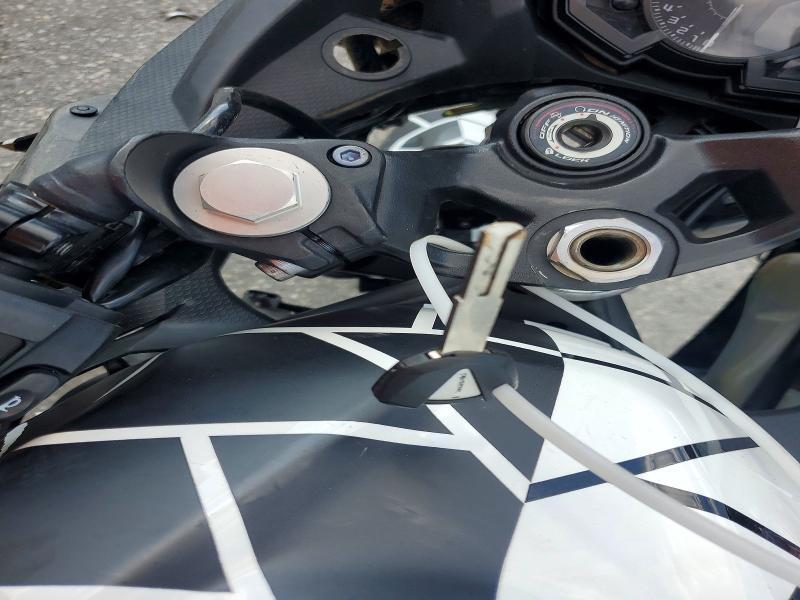 2023 Kawasaki EX400