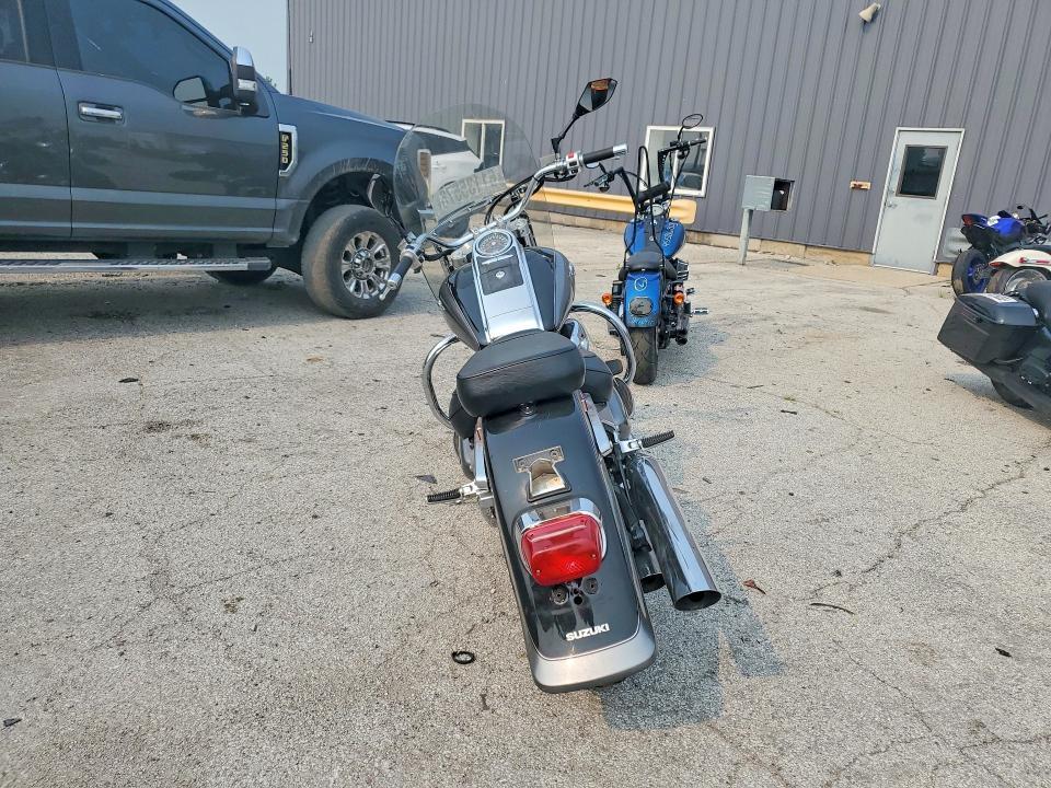 2005 Suzuki C90