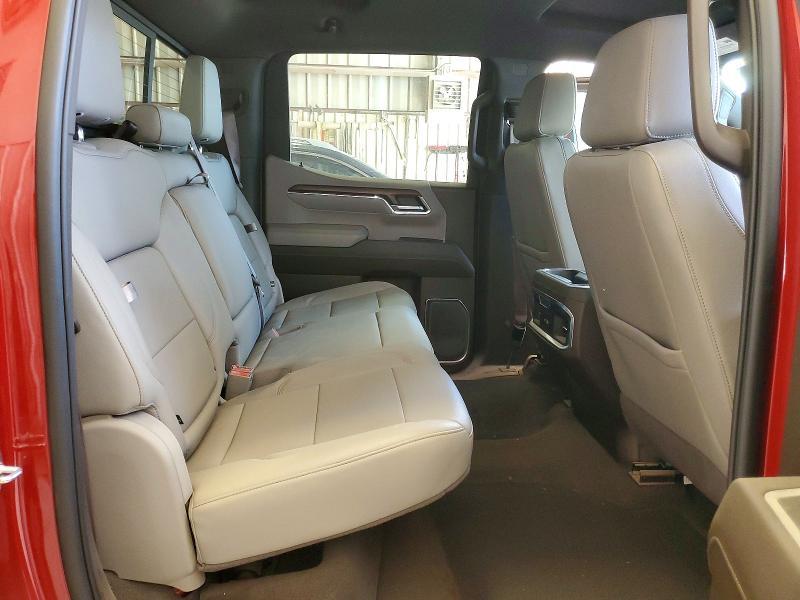 2023 GMC Sierra K1500 SLT