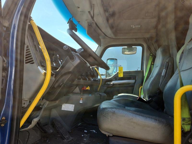 2020 Kenworth Construction T680