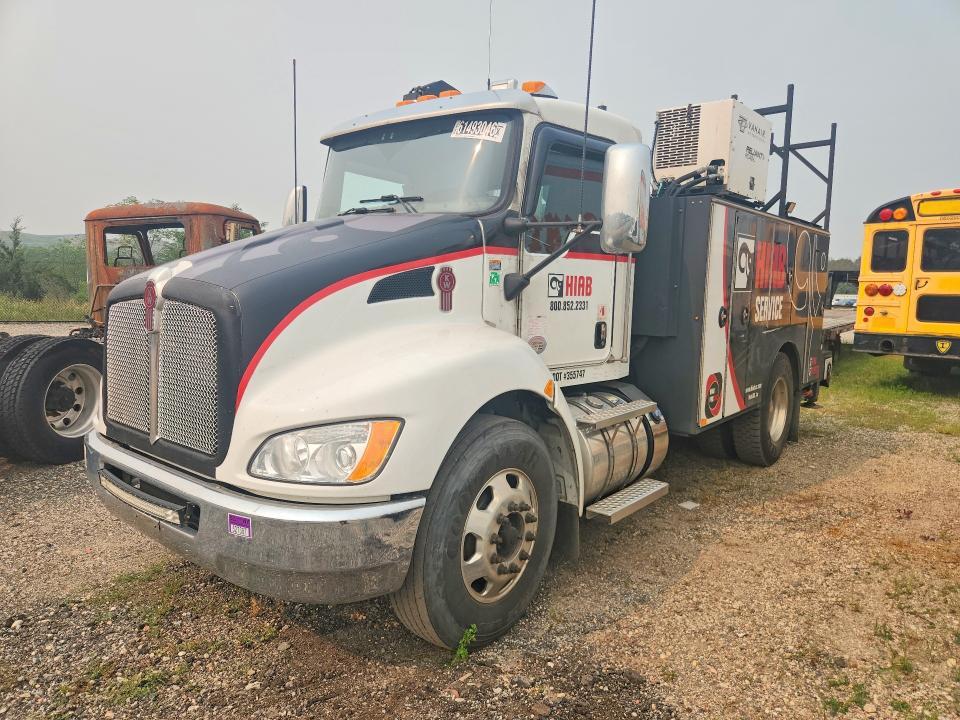 2021 Kenworth Construction T270