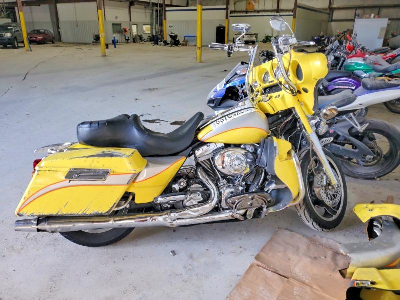 2005 Harley-Davidson Flhtcse2