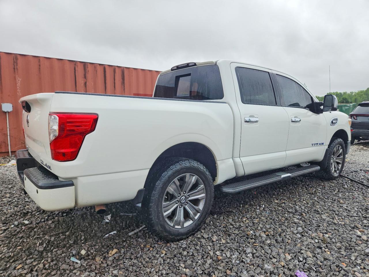 2017 Nissan Titan S