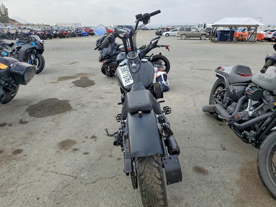 2013 Harley-Davidson FLS Softail Slim