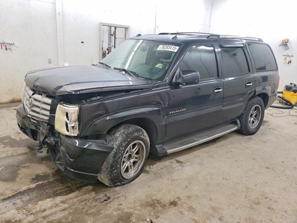 2004 Cadillac Escalade Luxury