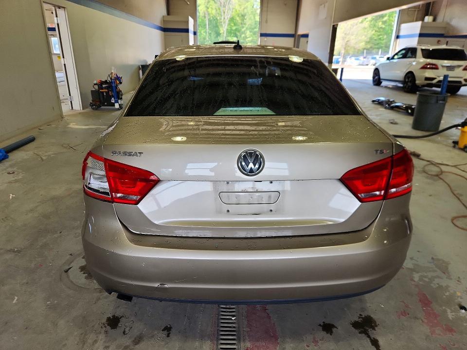 2015 Volkswagen Passat s