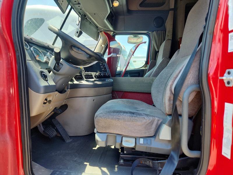2017 Freightliner Cascadia 125 Semi Truck
