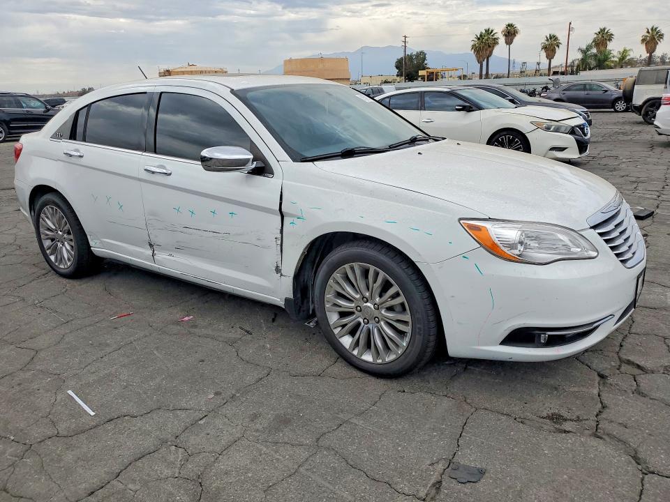 2011 Chrysler 200 Limited