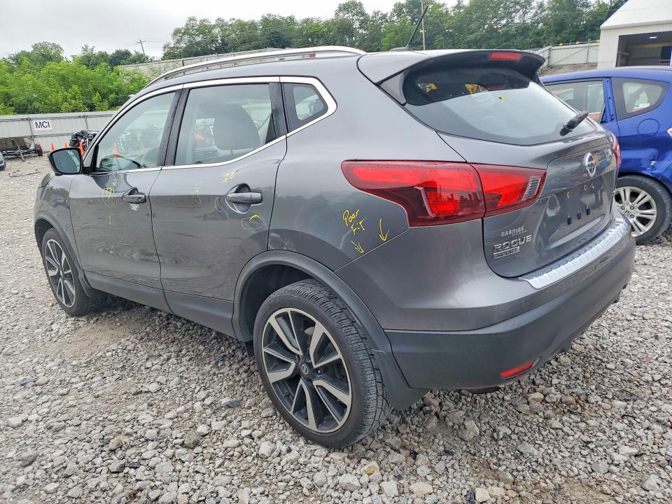 2018 Nissan Rogue Sport sl
