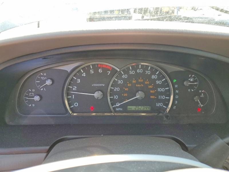 2005 Toyota Sequoia SR5